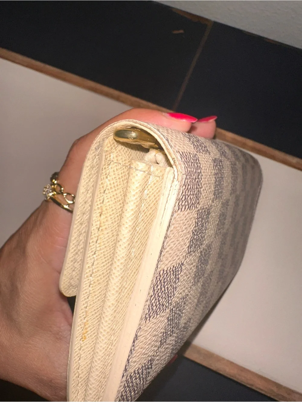 Louis Vuitton Sarah Wallet
